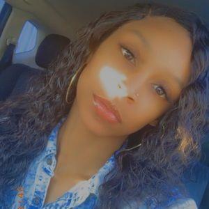 Meet your Posher, Clairmesha